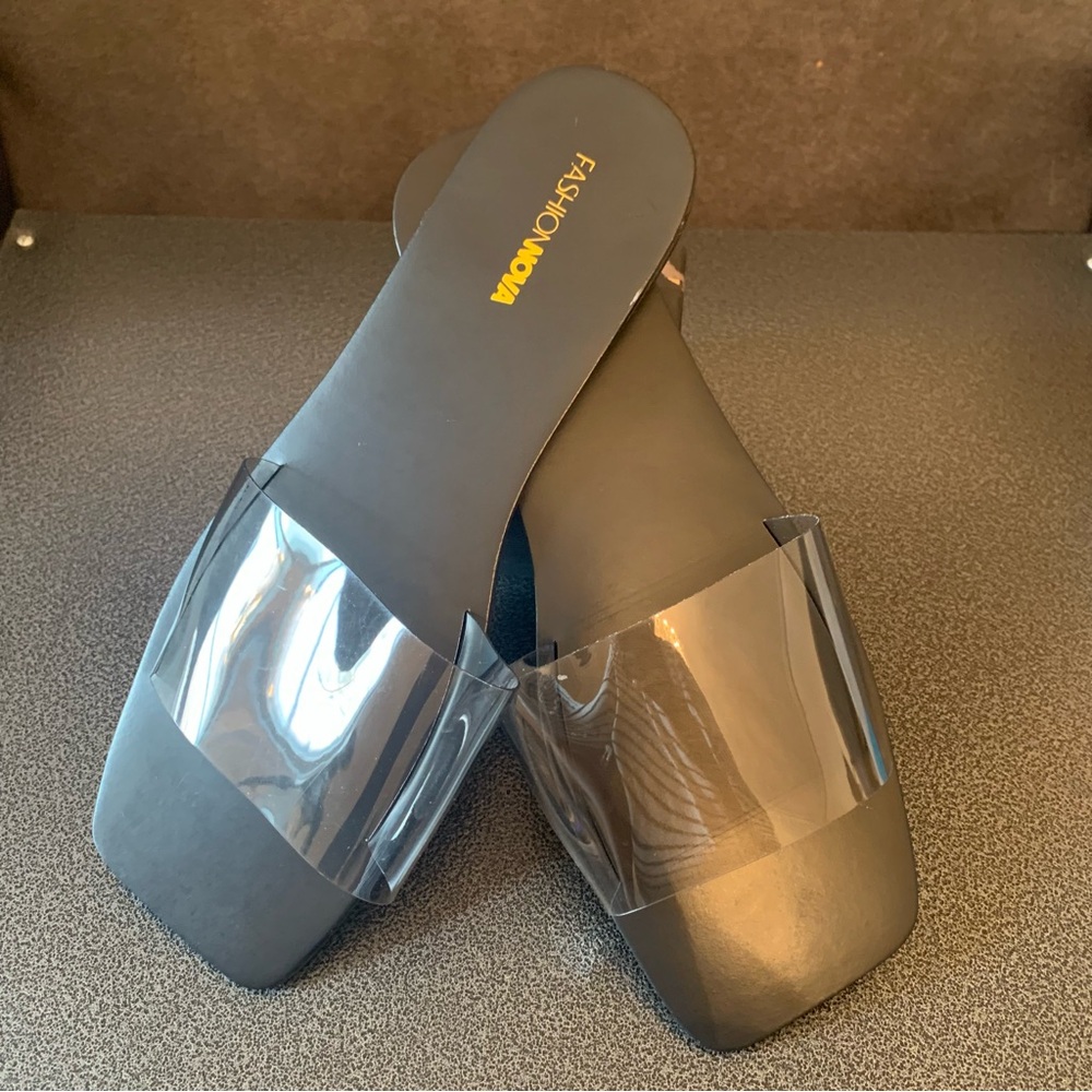 Fashion Nova Slides